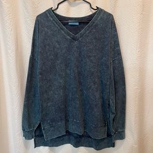 Mineral Wash Pullover